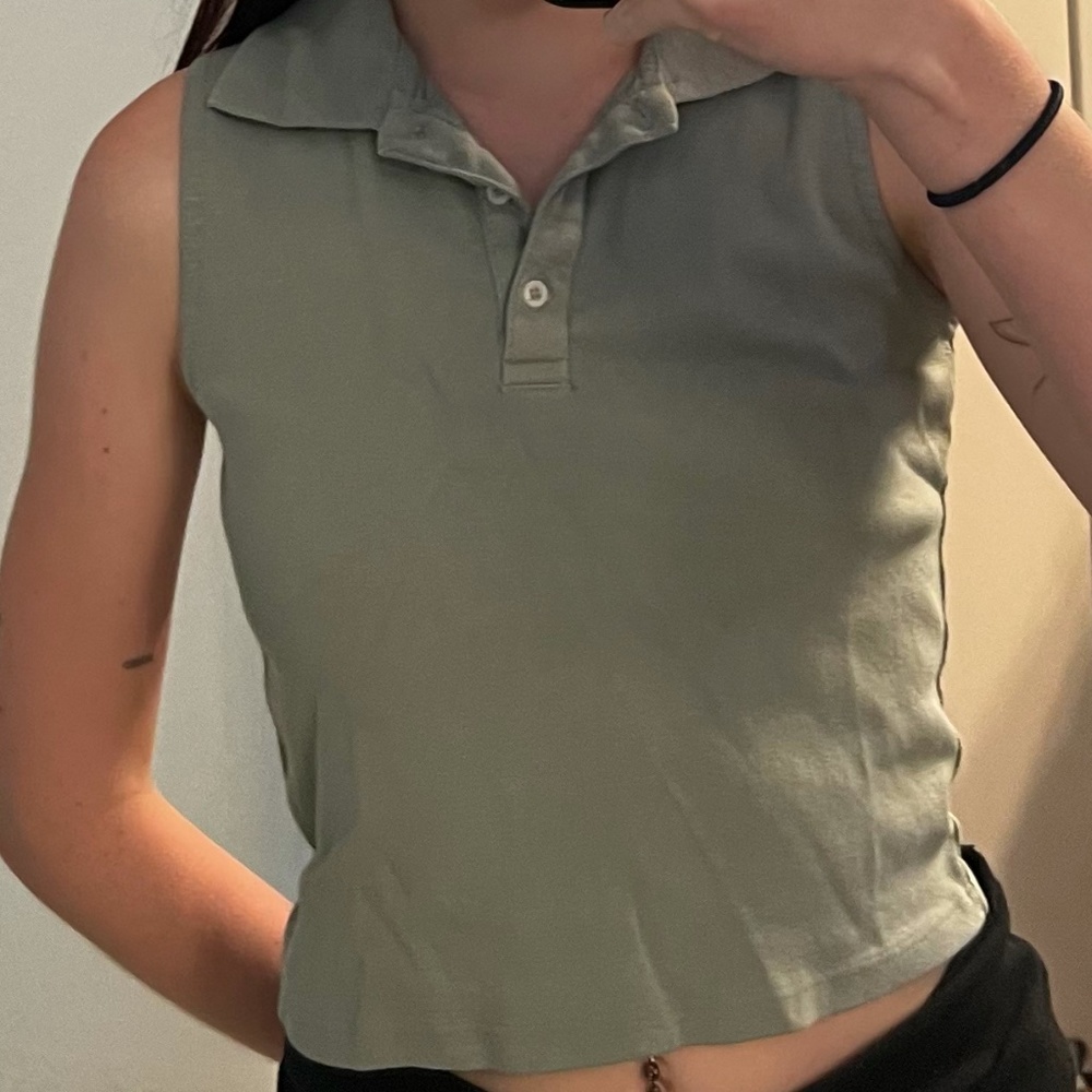 Collared Tank
